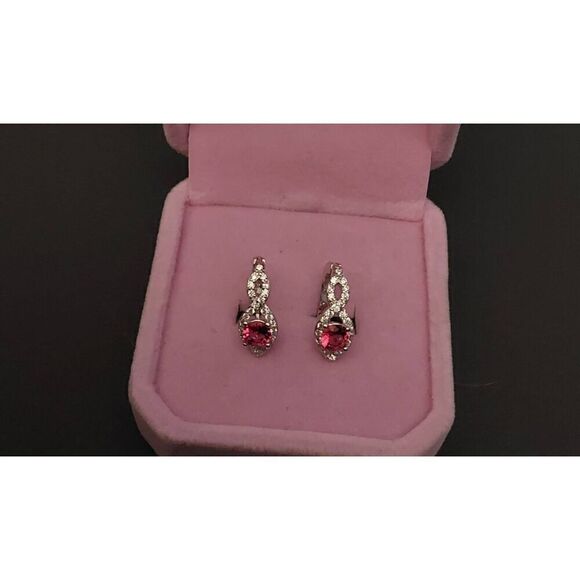 Gorgeous Ruby & White Topaz Gemstone Leverback Earrings - Picture 1 of 4